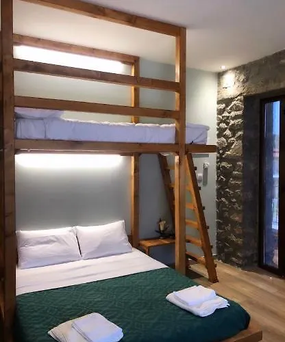 χαρουλα * Pávliani